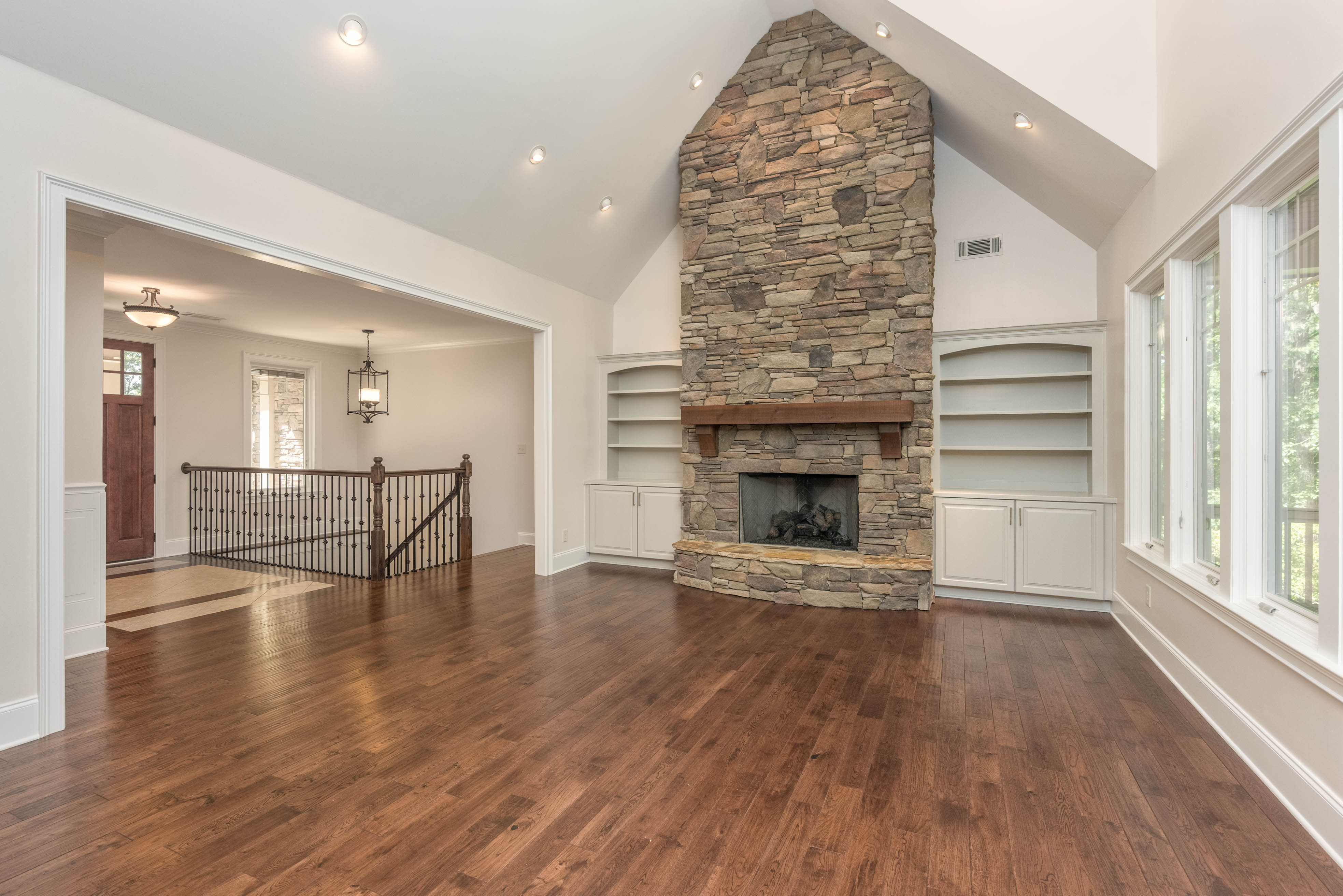 1001 Walton Way image 13